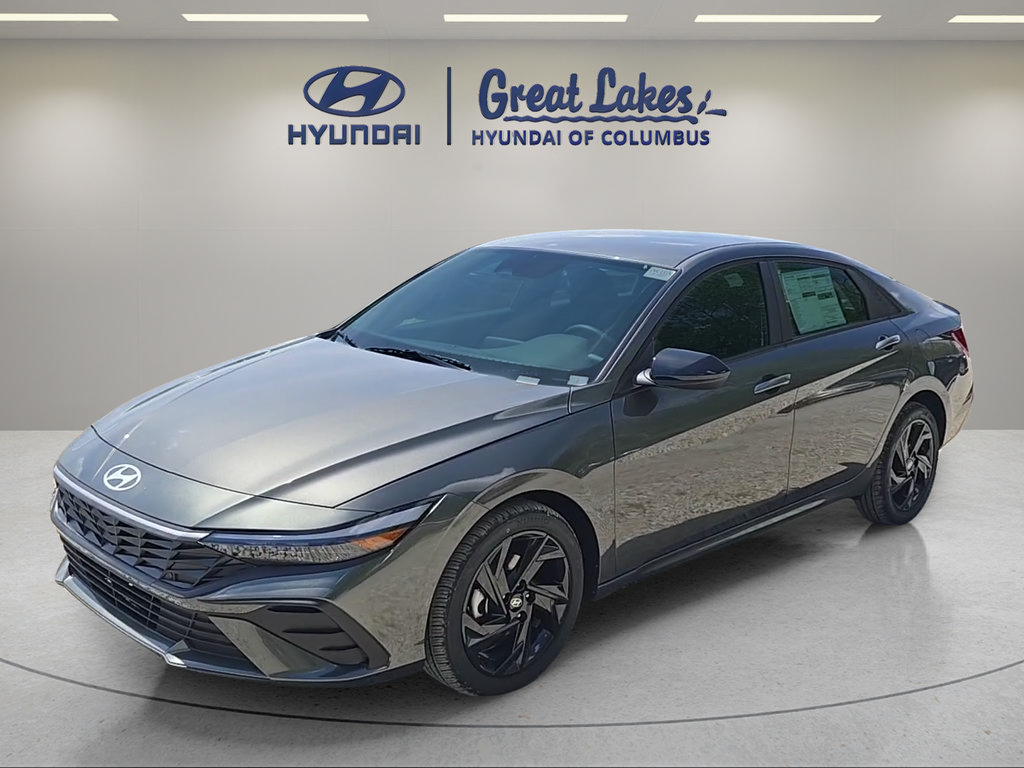 New 2026 Hyundai Elantra Sport FWD image 3