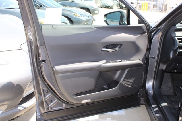 Certified 2025 Lexus UX 300h FWD image 11