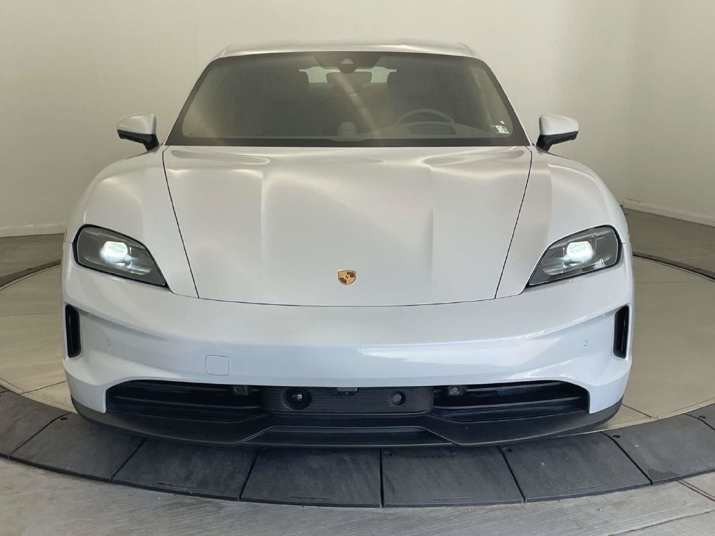 Certified 2025 Porsche Taycan RWD image 10