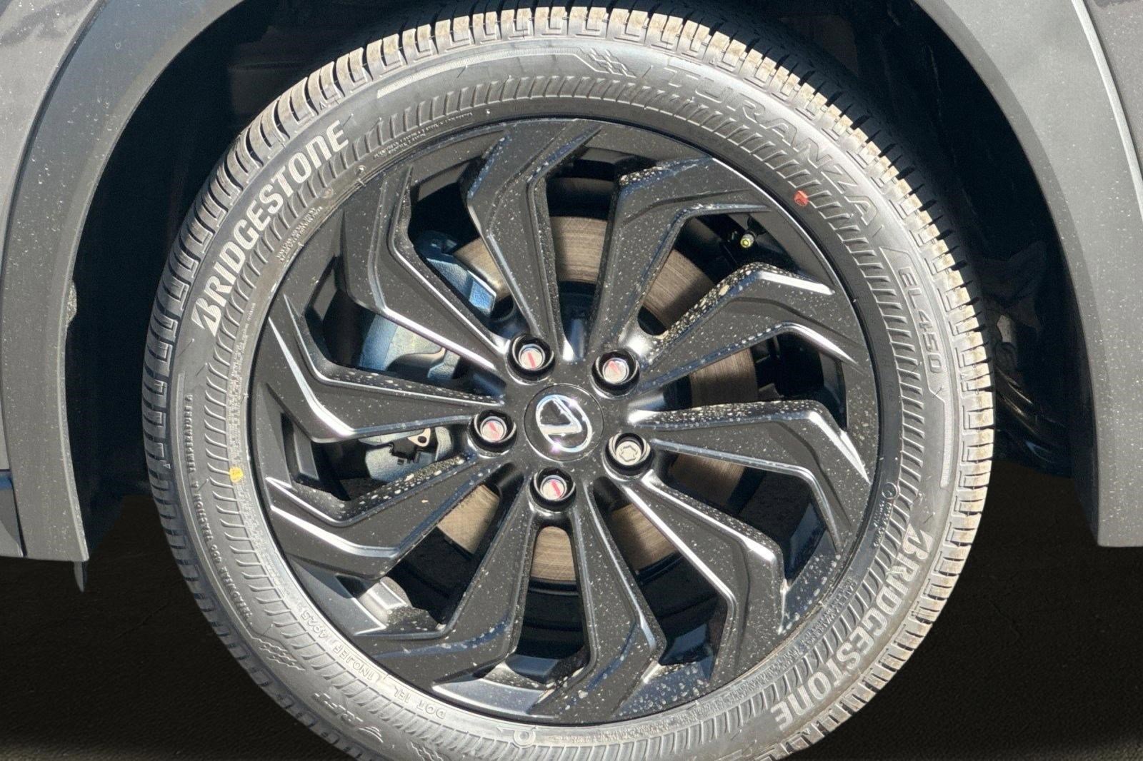 New 2026 Lexus UX 300h FWD image 11
