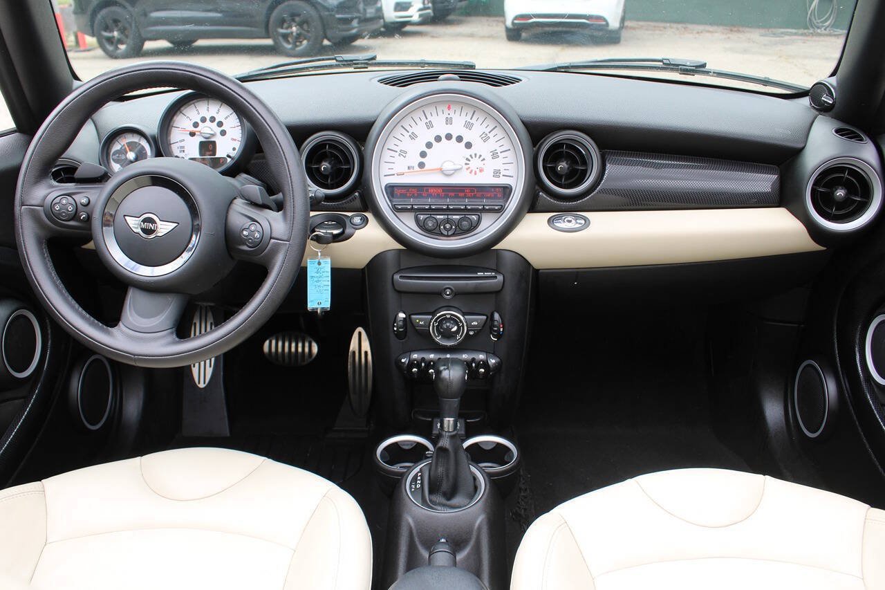 Used 2014 MINI Cooper S FWD image 19