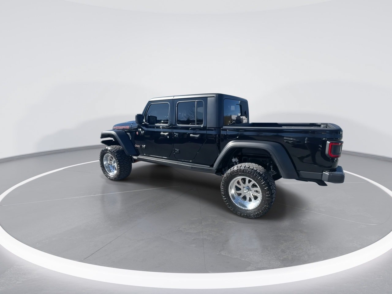 Used 2021 Jeep Gladiator Mojave AWD/4WD image 17