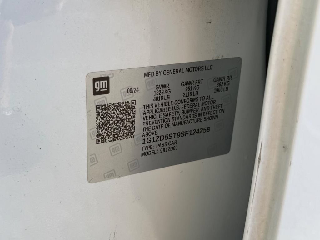 Used 2025 Chevrolet Malibu LT FWD image 26