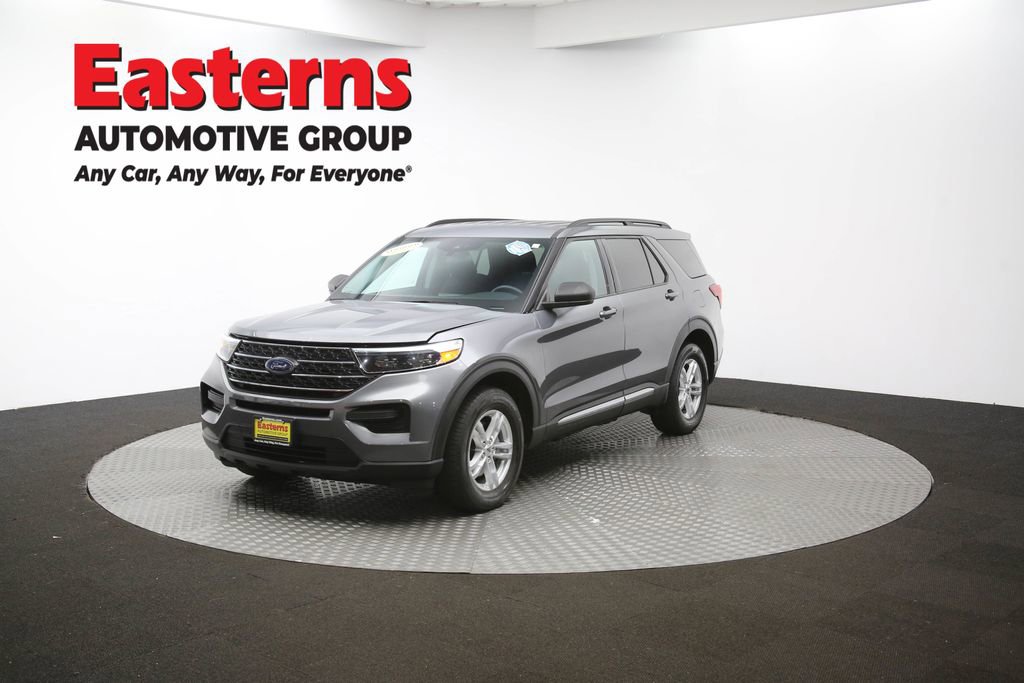 Used 2022 Ford Explorer XLT image 54