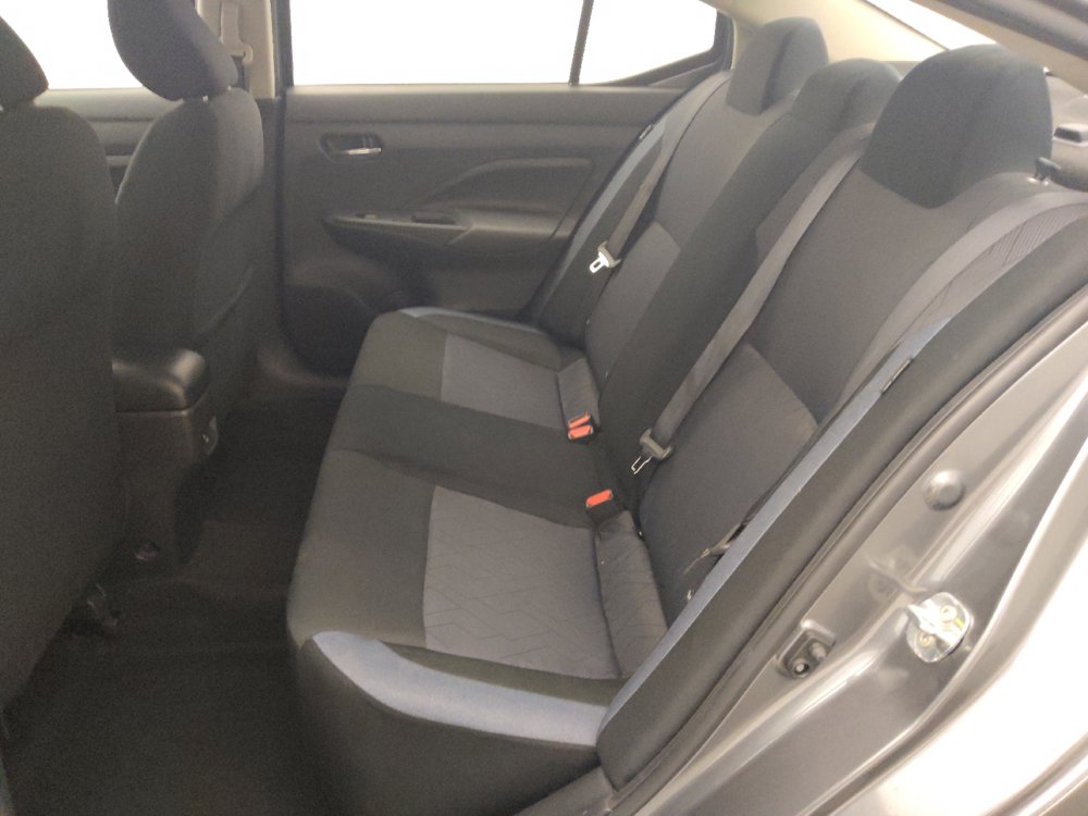 Used 2024 Nissan Versa SV FWD image 18