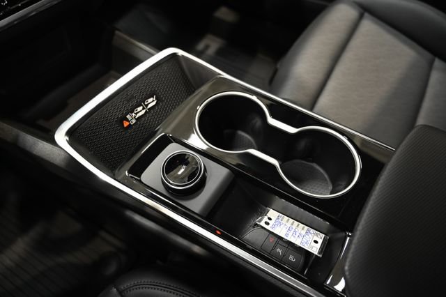 New 2026 Chevrolet Equinox LT w/ Convenience Package II image 18