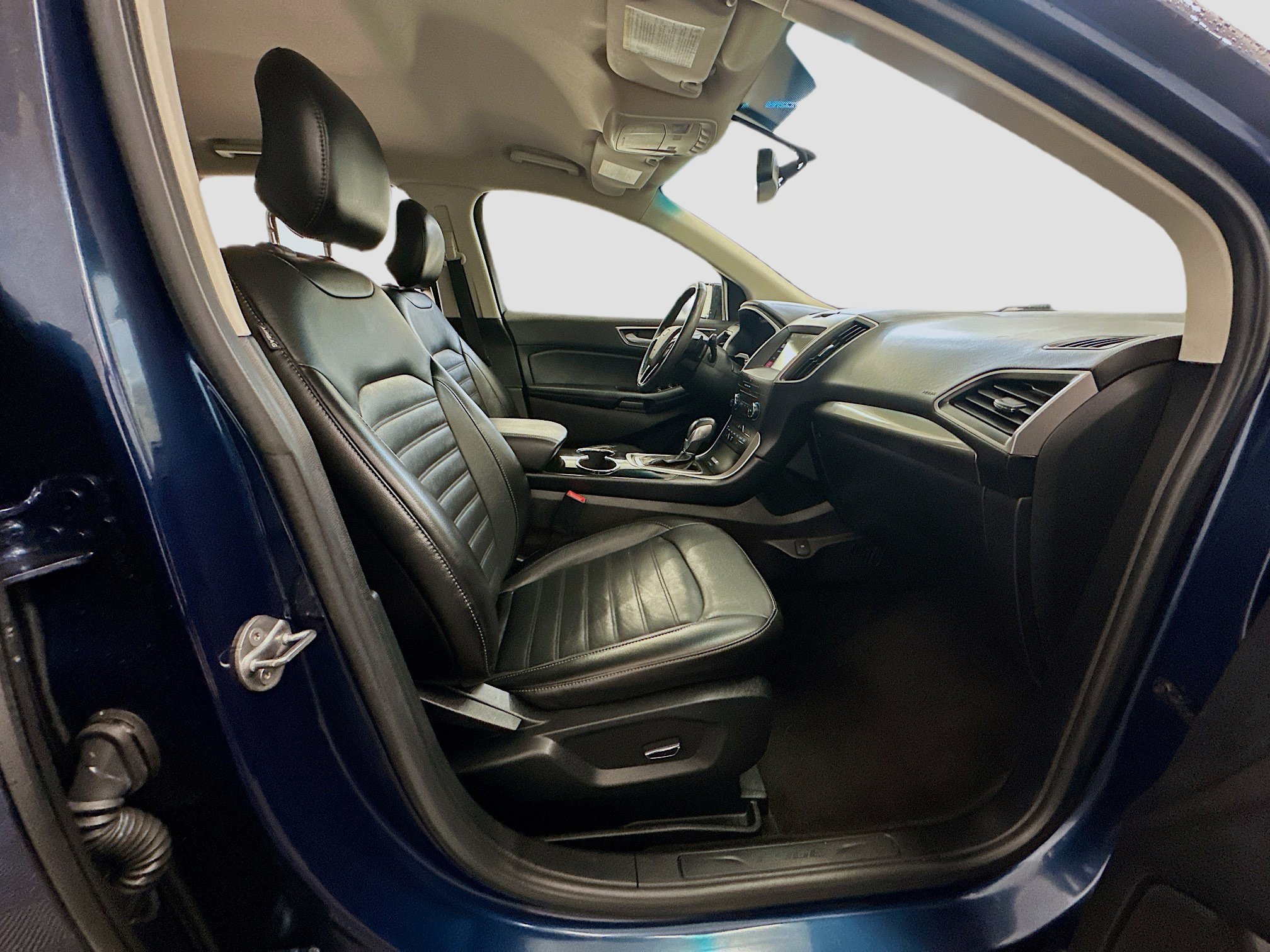 Used 2017 Ford Edge SEL w/ Equipment Group 201A image 31