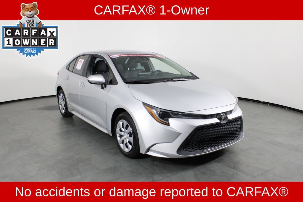 Used 2022 Toyota Corolla LE image 4