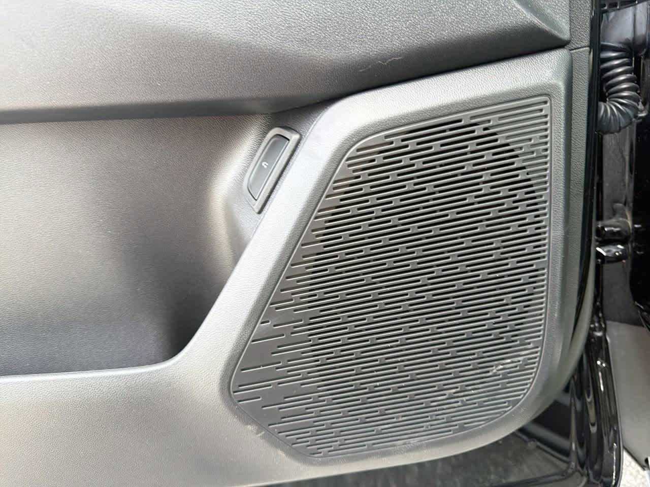 New 2026 Chevrolet Equinox ACTIV w/ Convenience Package III FWD image 17