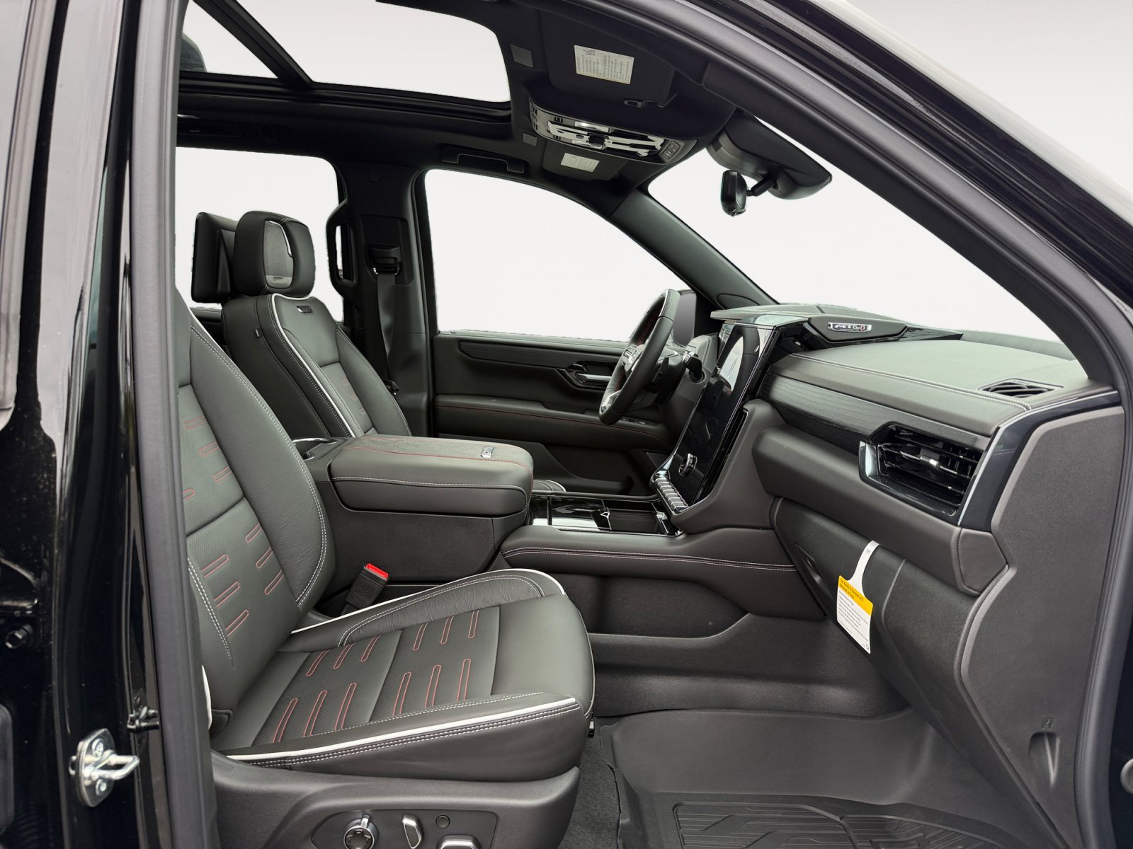 New 2026 GMC Yukon XL AT4 Ultimate w/ LPO, Floor Liner Package AWD/4WD image 19
