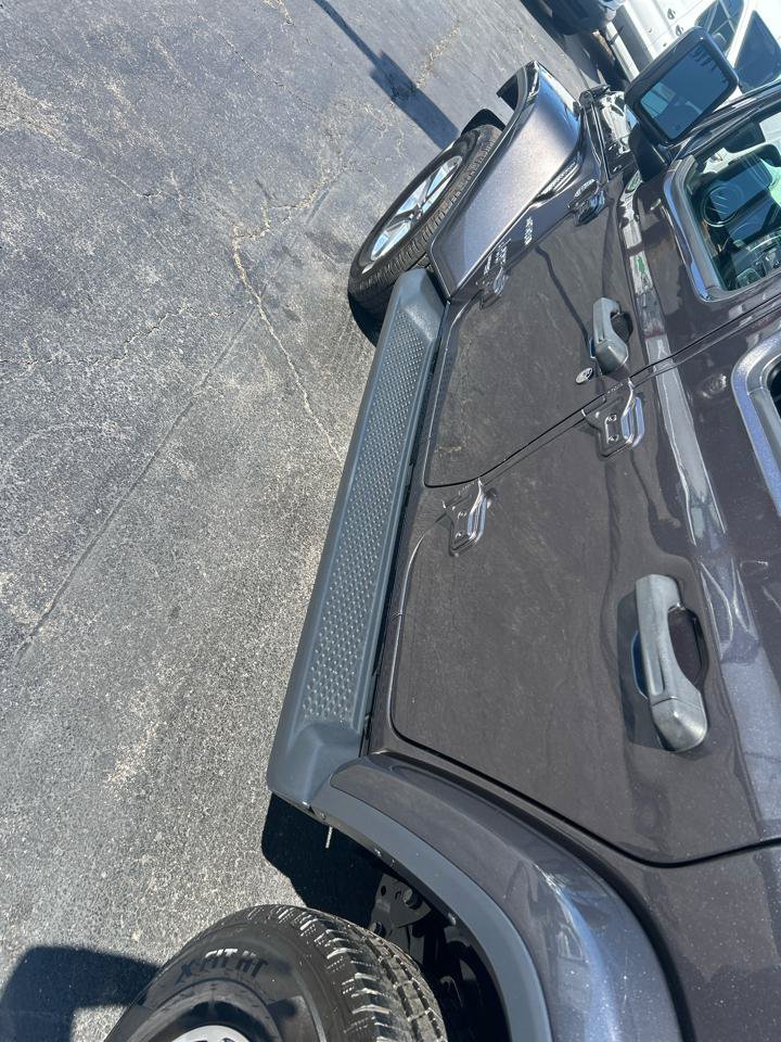 Used 2020 Jeep Wrangler Unlimited Sahara AWD/4WD image 10