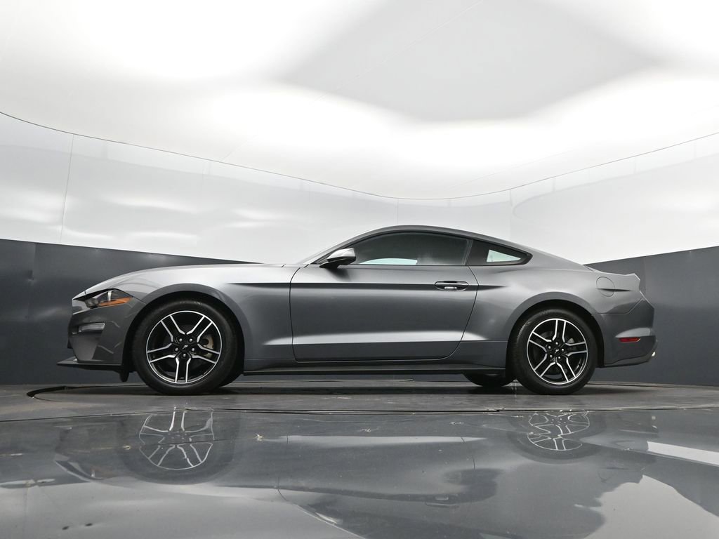 Used 2021 Ford Mustang Premium RWD image 41