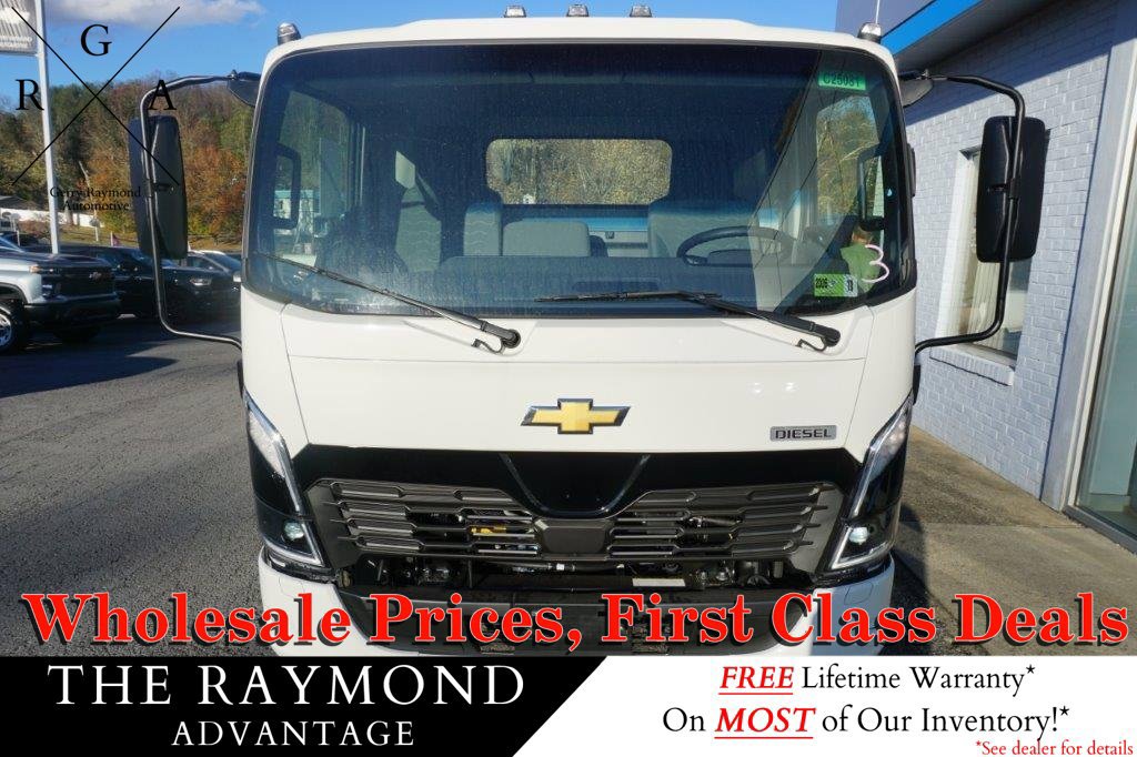New 2025 Chevrolet Low Cab Forward 4500 XD RWD image 2