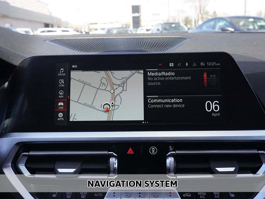 Used 2022 BMW 330i xDrive Sedan w/ Premium Package 2 image 3