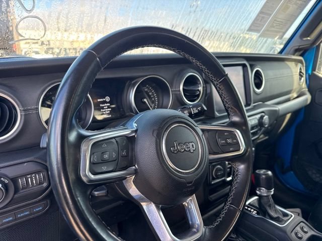 Used 2022 Jeep Wrangler Unlimited Sahara AWD/4WD image 10