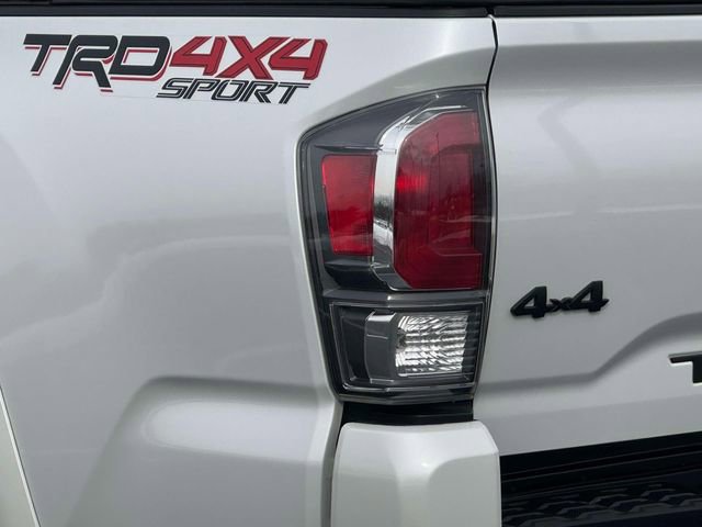 Used 2023 Toyota Tacoma TRD Sport image 9