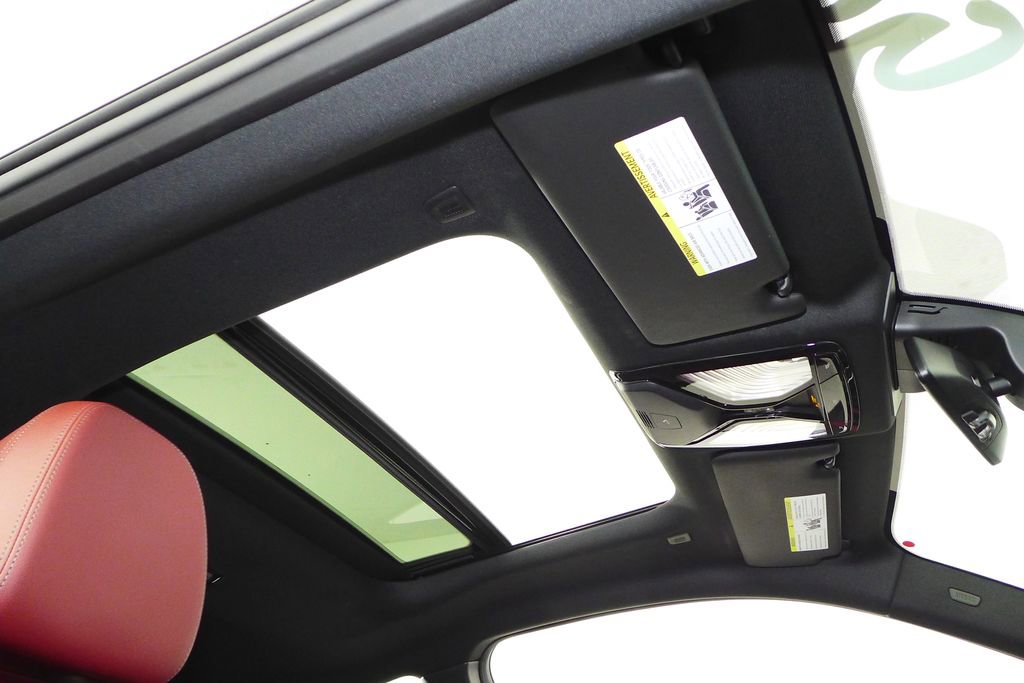 Used 2025 BMW 230i Coupe w/ M Sport Package image 19