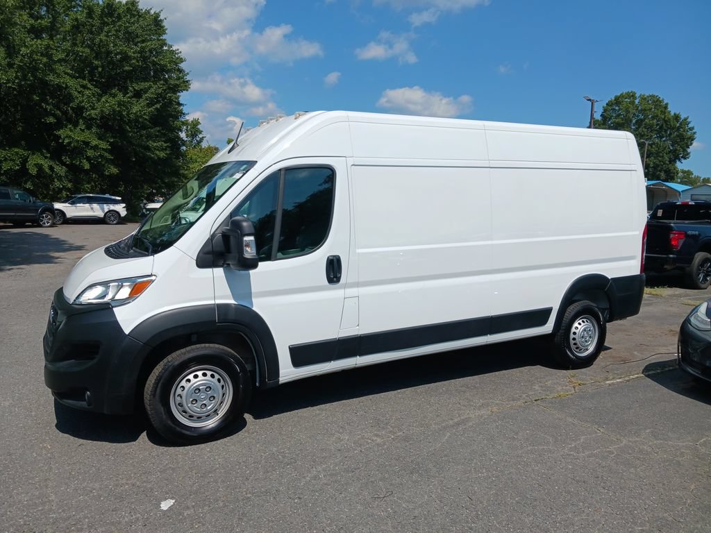 Used 2025 RAM ProMaster 3500 w/ Convenience Group FWD image 1