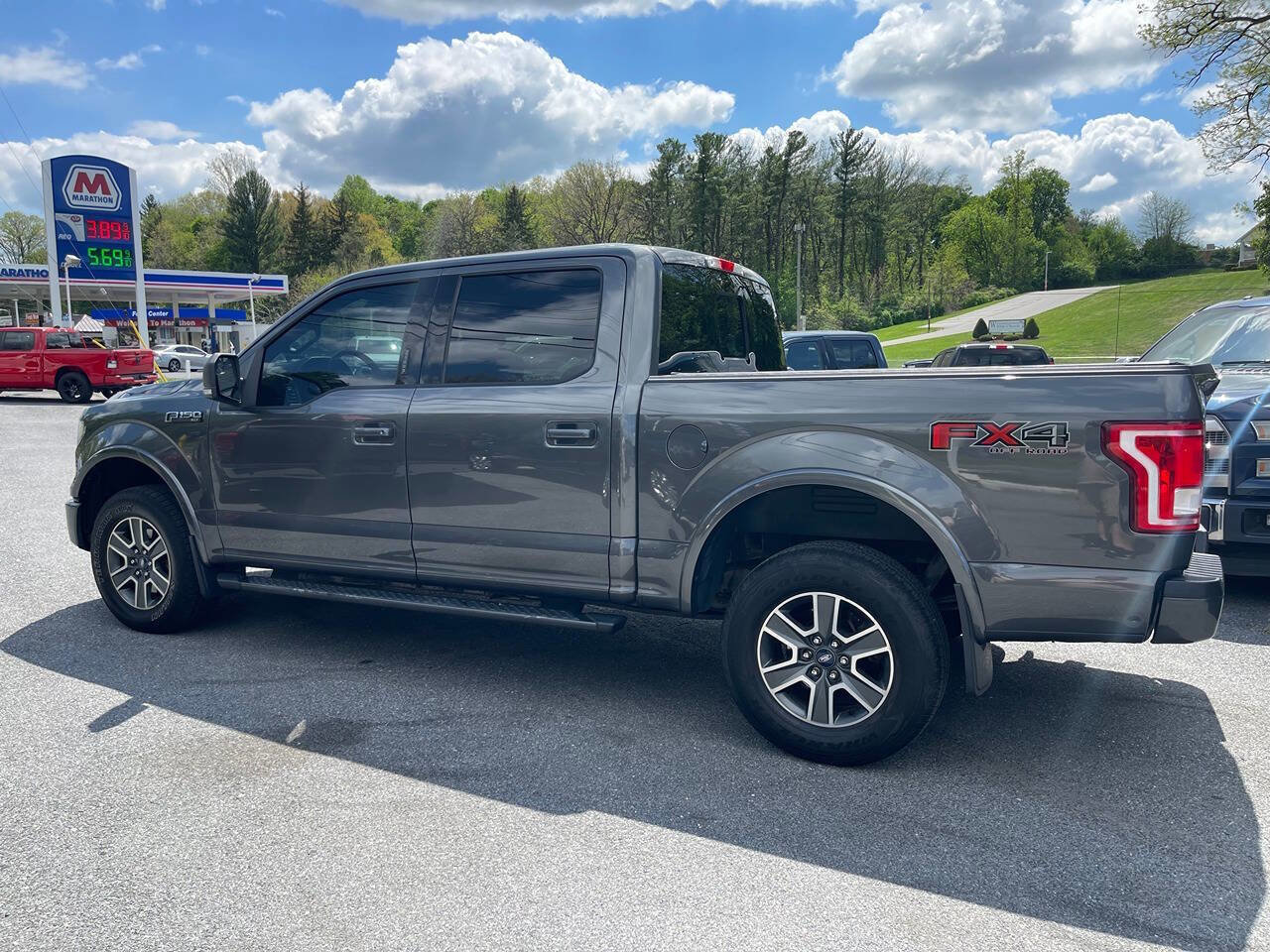 Used 2016 Ford F150 XLT w/ Equipment Group 302A Luxury image 4