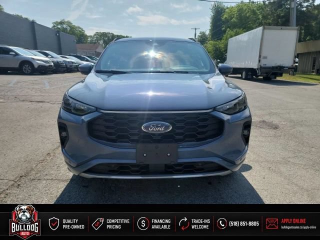 Used 2025 Ford Escape ST-Line Elite w/ Premium Technology Package AWD/4WD image 2