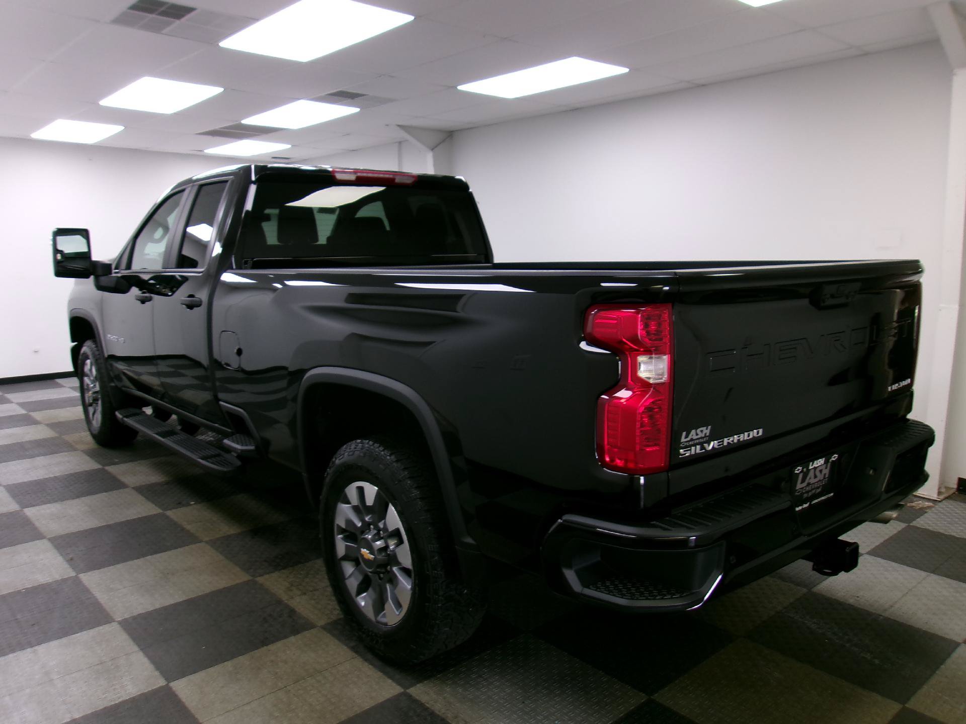 New 2026 Chevrolet Silverado 2500 Custom w/ Custom Value Package AWD/4WD image 2