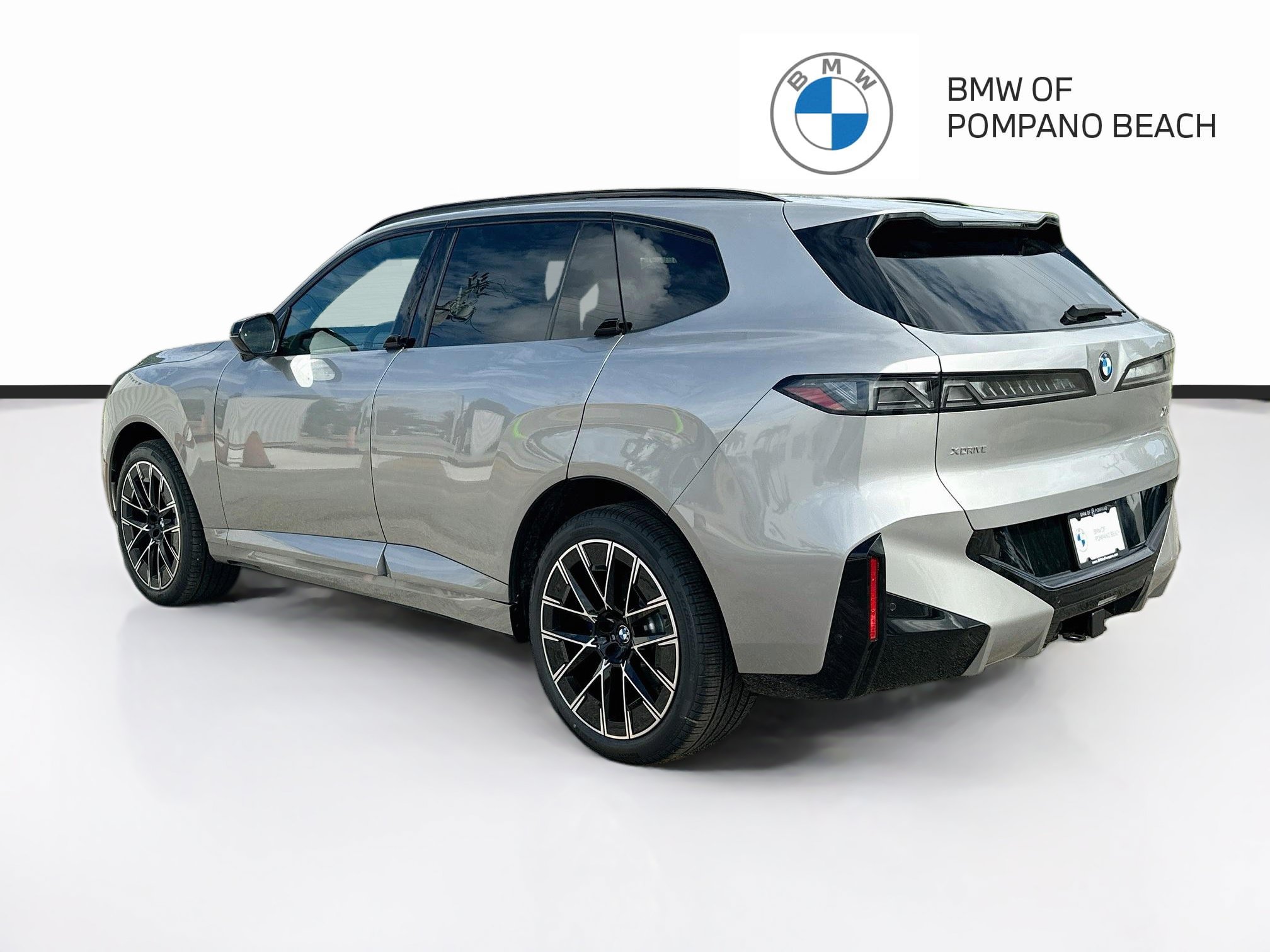 New 2027 BMW X5 xDrive50e w/ M Sport Professional Package AWD/4WD image 4