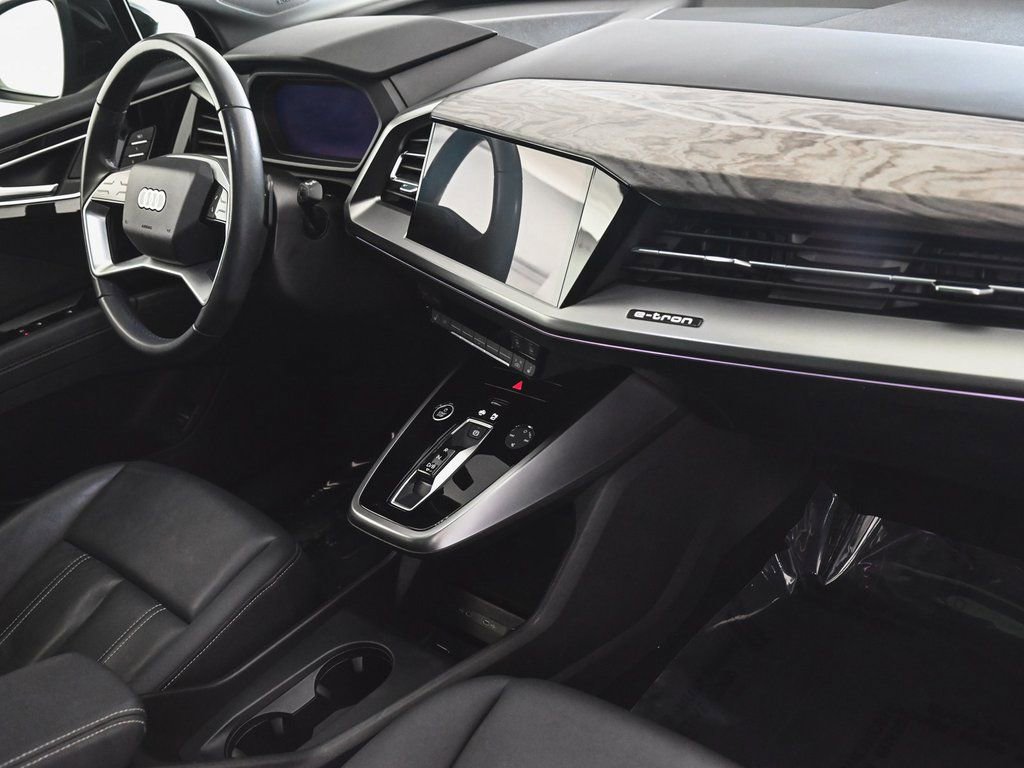 Used 2023 Audi Q4 e-tron Premium Plus w/ Premium Plus image 36