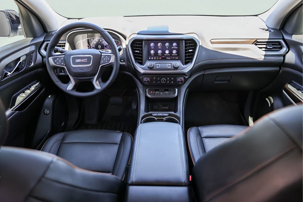 Used 2023 GMC Acadia AT4 w/ Technology Package AWD/4WD image 28
