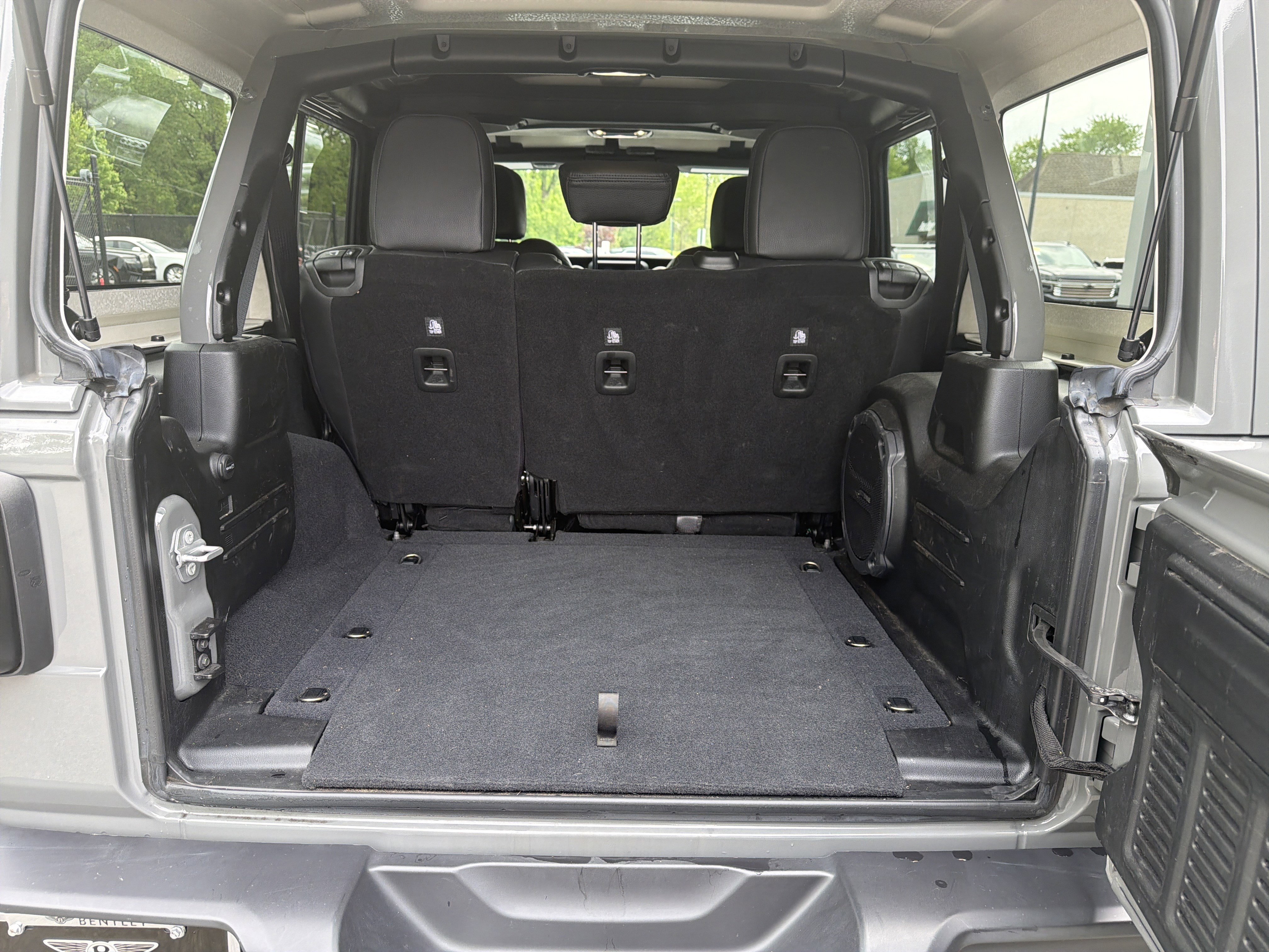 Used 2022 Jeep Wrangler Unlimited Sport AWD/4WD image 29