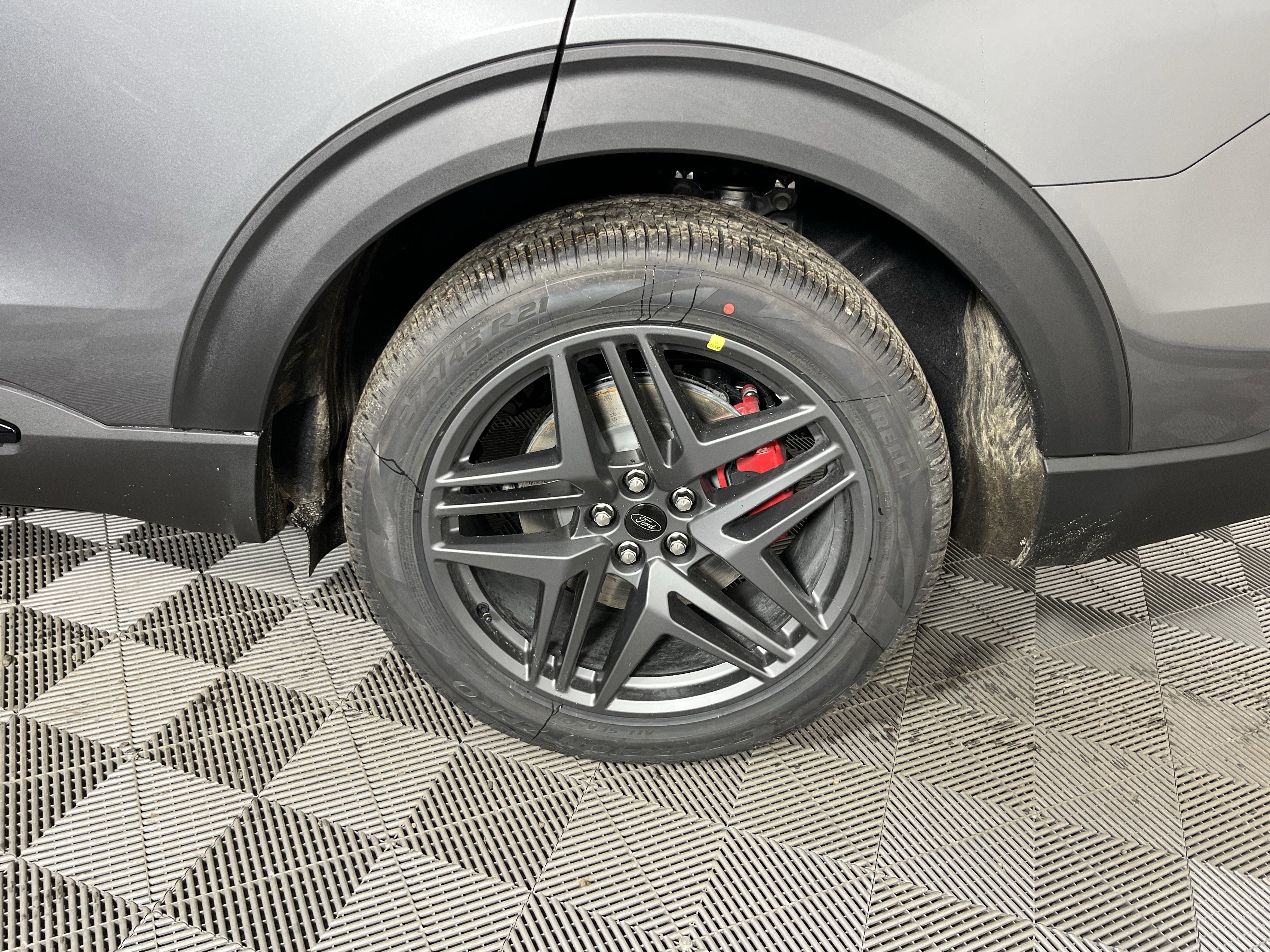 New 2026 Ford Explorer ST-Line w/ ST-Line Street Pack image 20