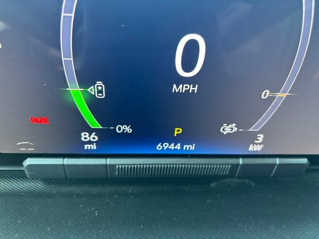 Used 2023 Chevrolet Brightdrop 600 w/ Active Safety Package 2 AWD/4WD image 17