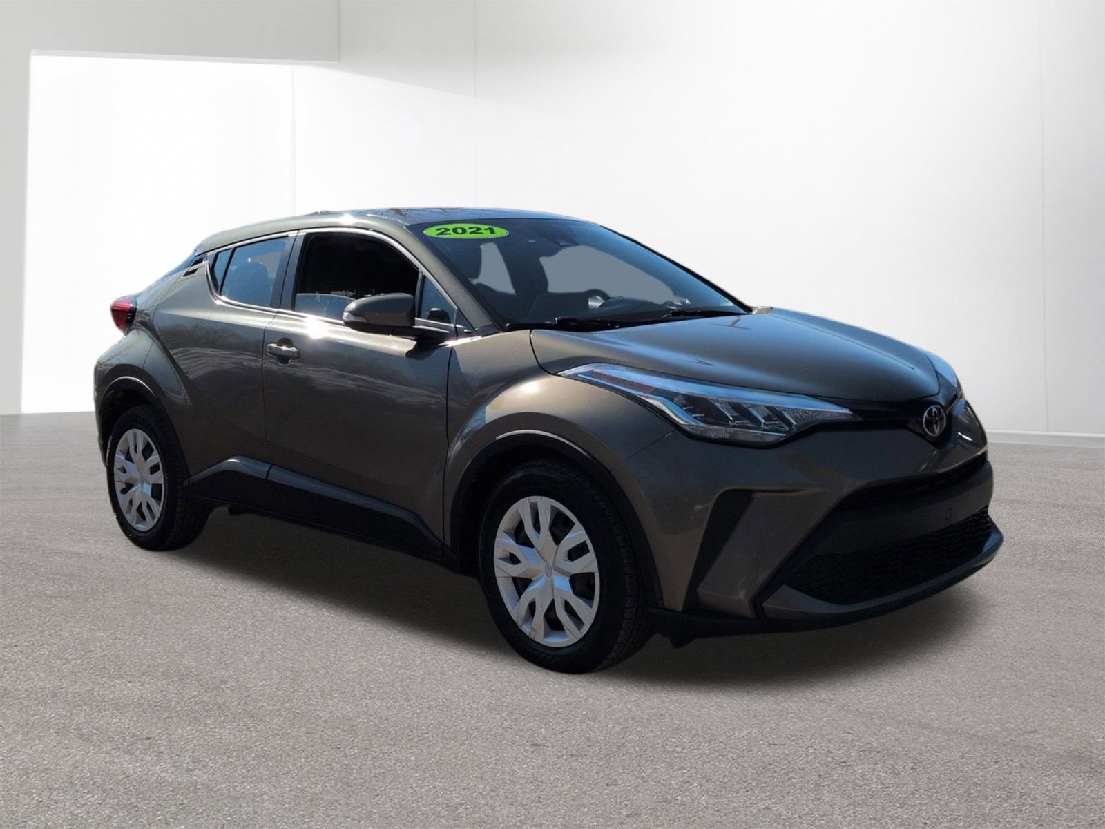 Used 2021 Toyota C-HR LE image 3