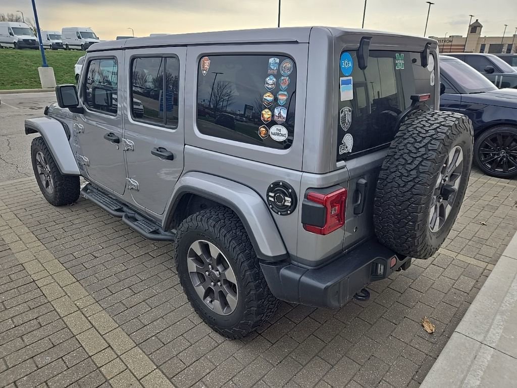 Used 2018 Jeep Wrangler Unlimited Sahara image 7