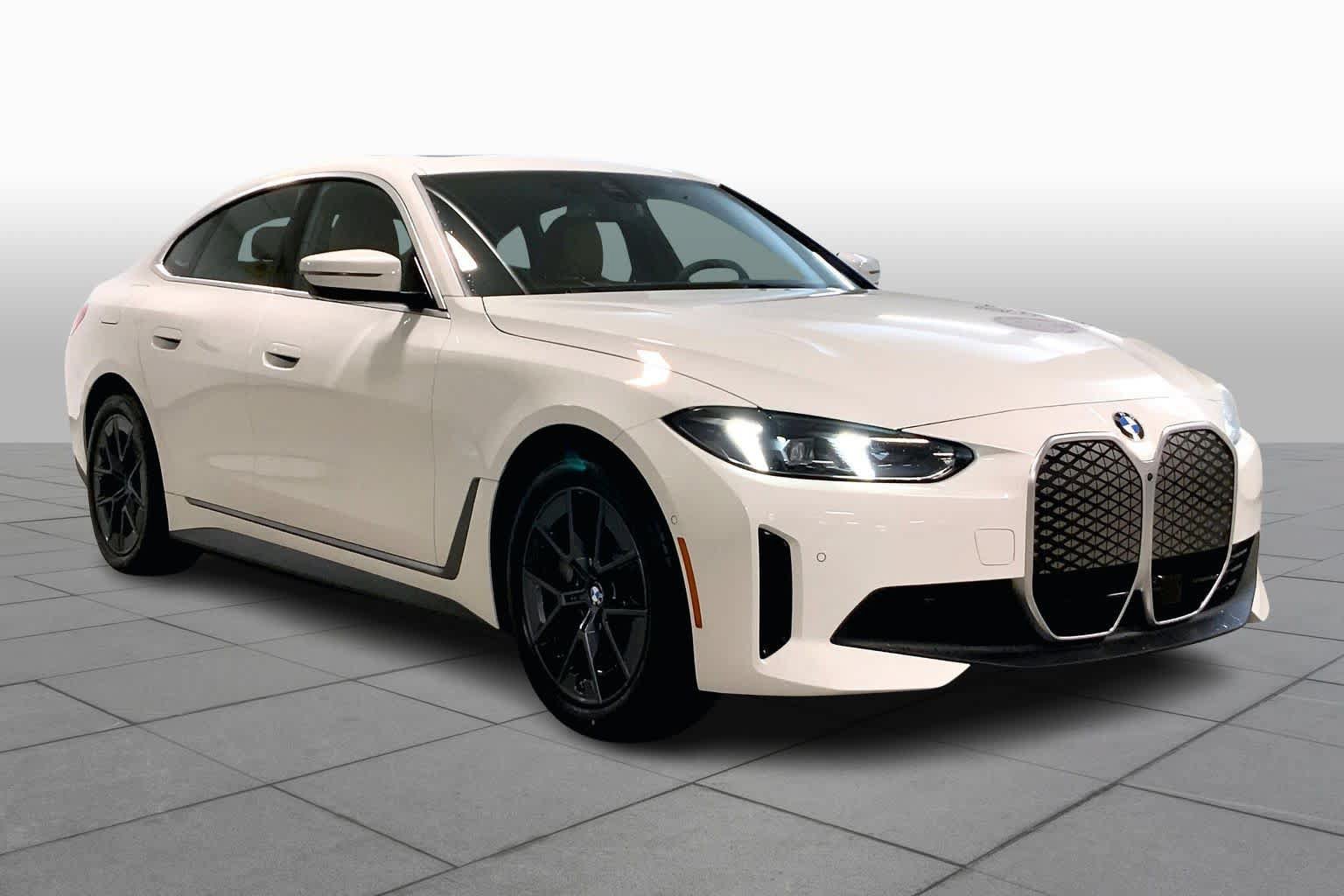 New 2026 BMW i4 xDrive40i w/ Premium Package AWD/4WD image 2