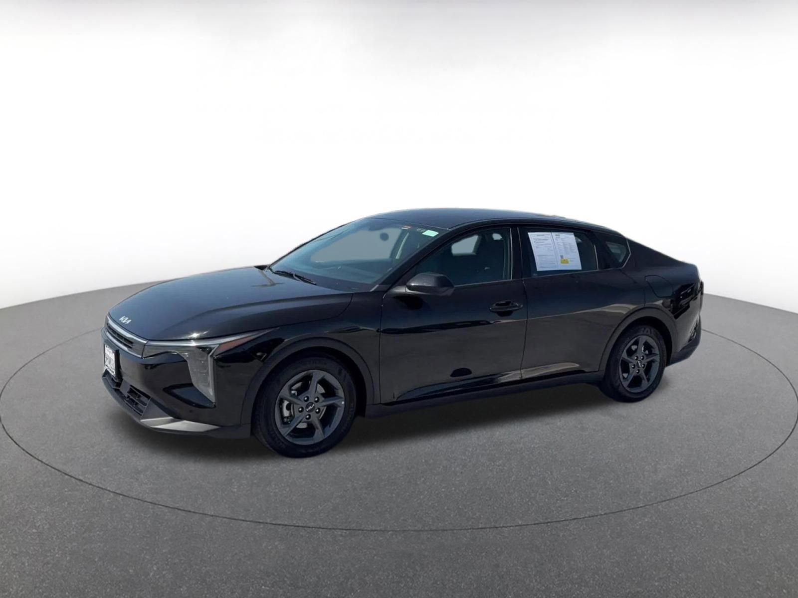 Used 2025 Kia K4 FWD image 8