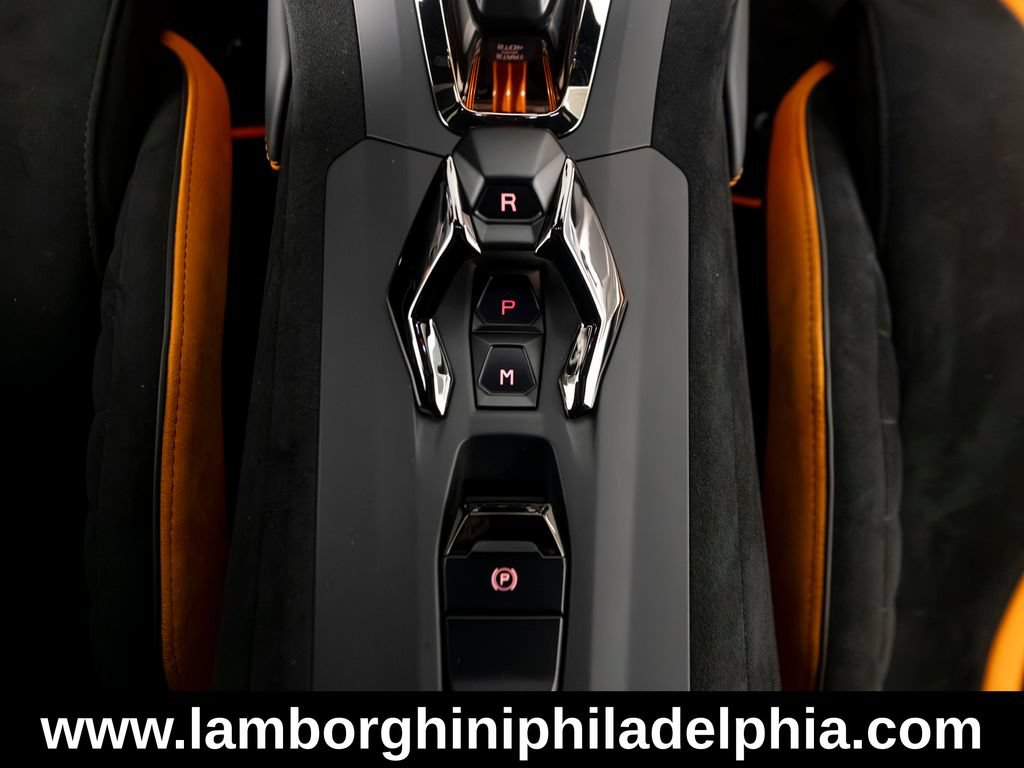 Used 2023 Lamborghini Huracan STO RWD image 30