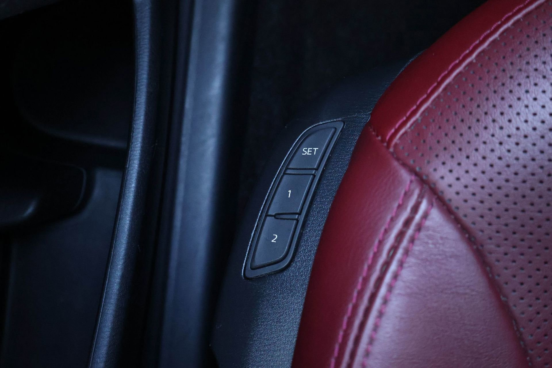 Used 2023 MAZDA CX-9 Carbon Edition image 25