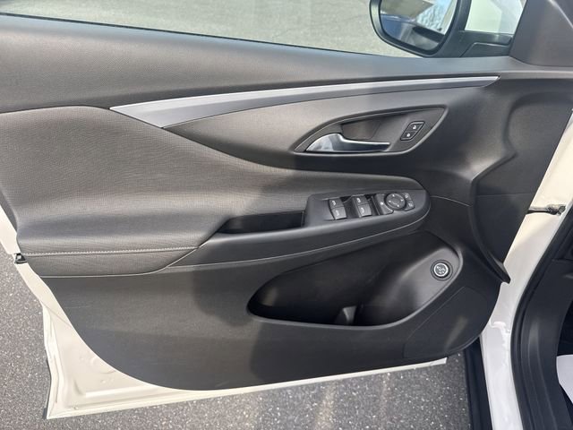 Certified 2024 Buick Envista Preferred w/ Convenience I Package image 20