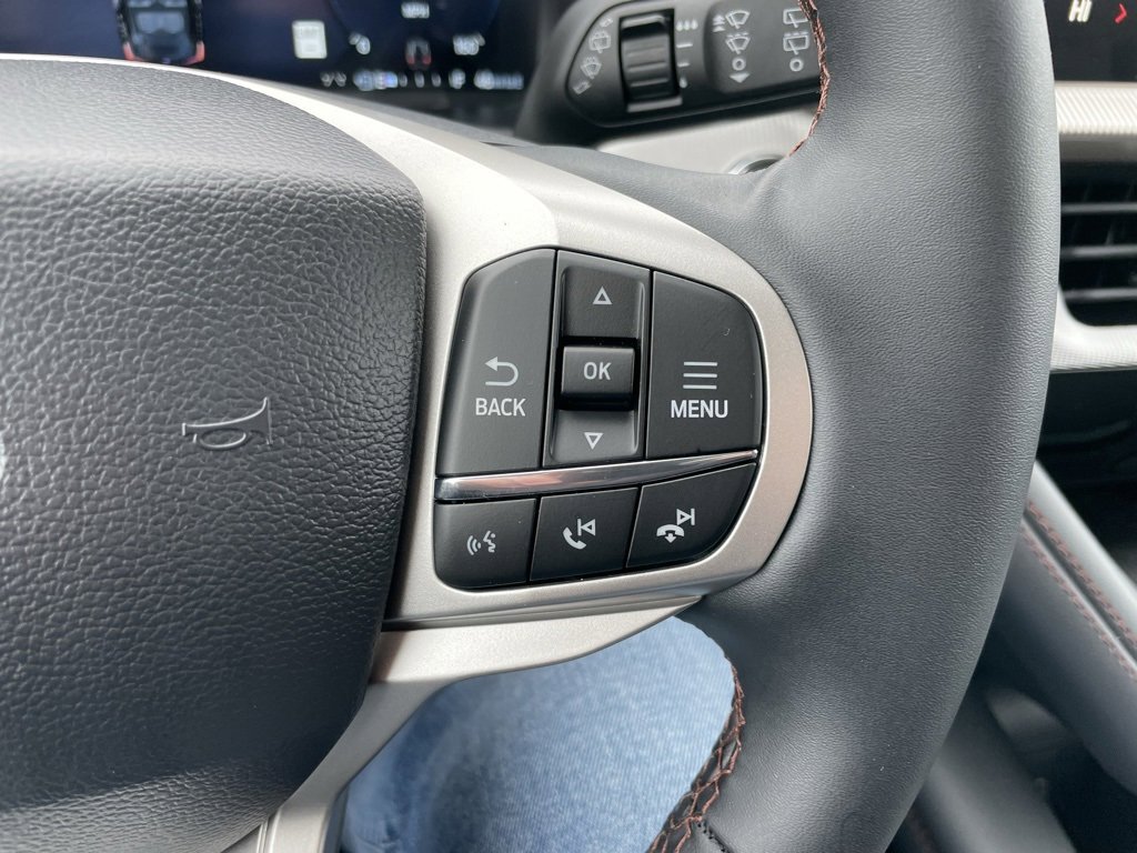 New 2026 Ford Explorer Active image 25