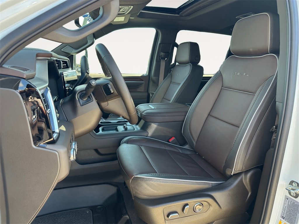 New 2026 GMC Sierra 2500 Denali w/ Denali Reserve Package image 9