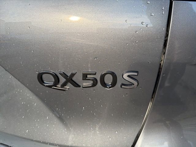 Used 2024 INFINITI QX50 Sport image 9