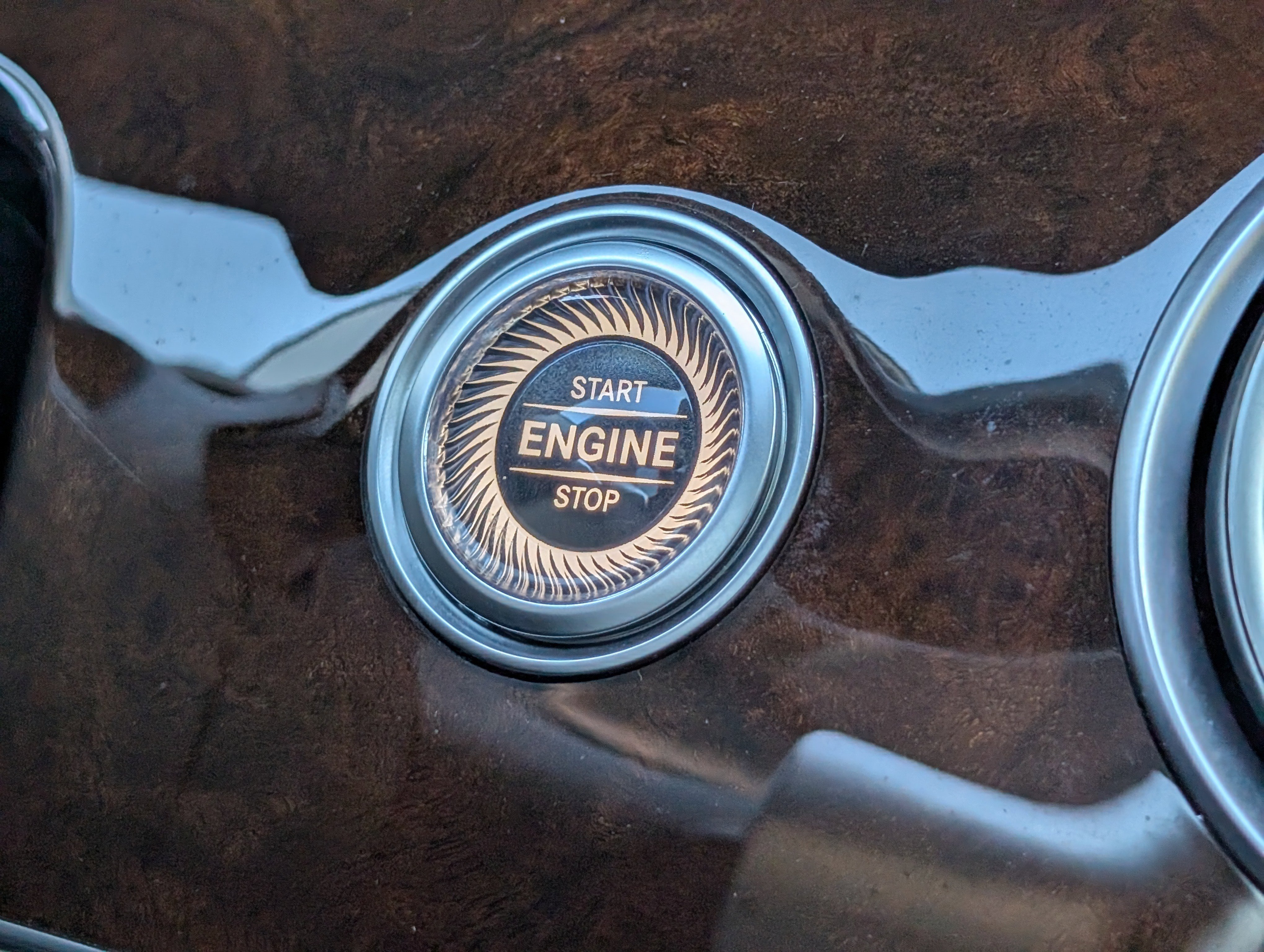 Used 2023 Mercedes-Benz E 450 4MATIC Sedan image 27