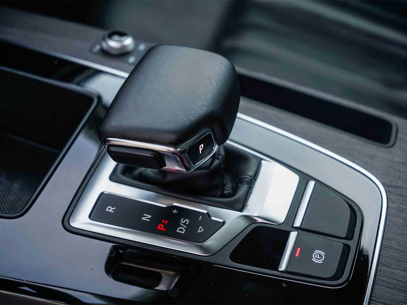 Used 2023 Audi Q5 2.0T Premium w/ Convenience Package image 21