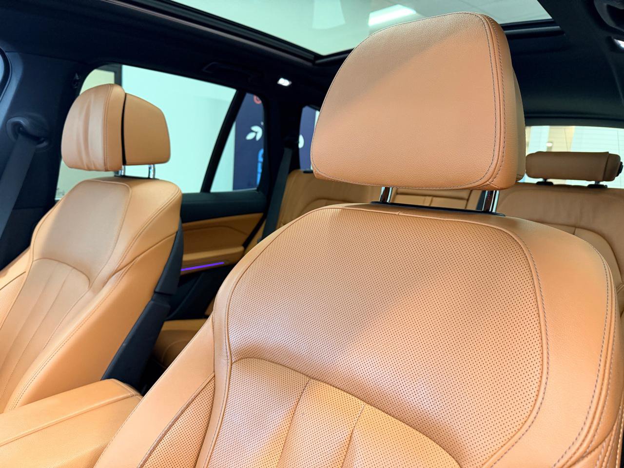 Used 2020 BMW X5 sDrive40i w/ Premium Package RWD image 18