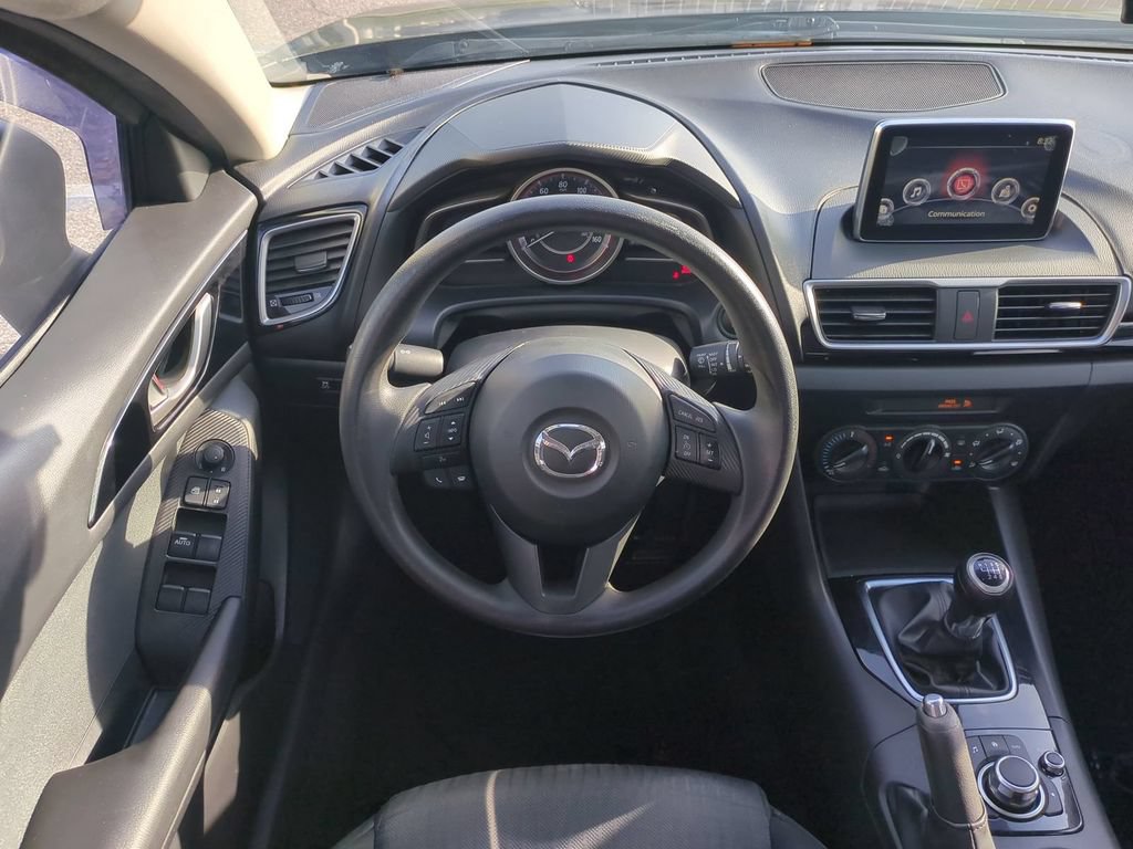 Used 2016 MAZDA MAZDA3 i Sport FWD image 17