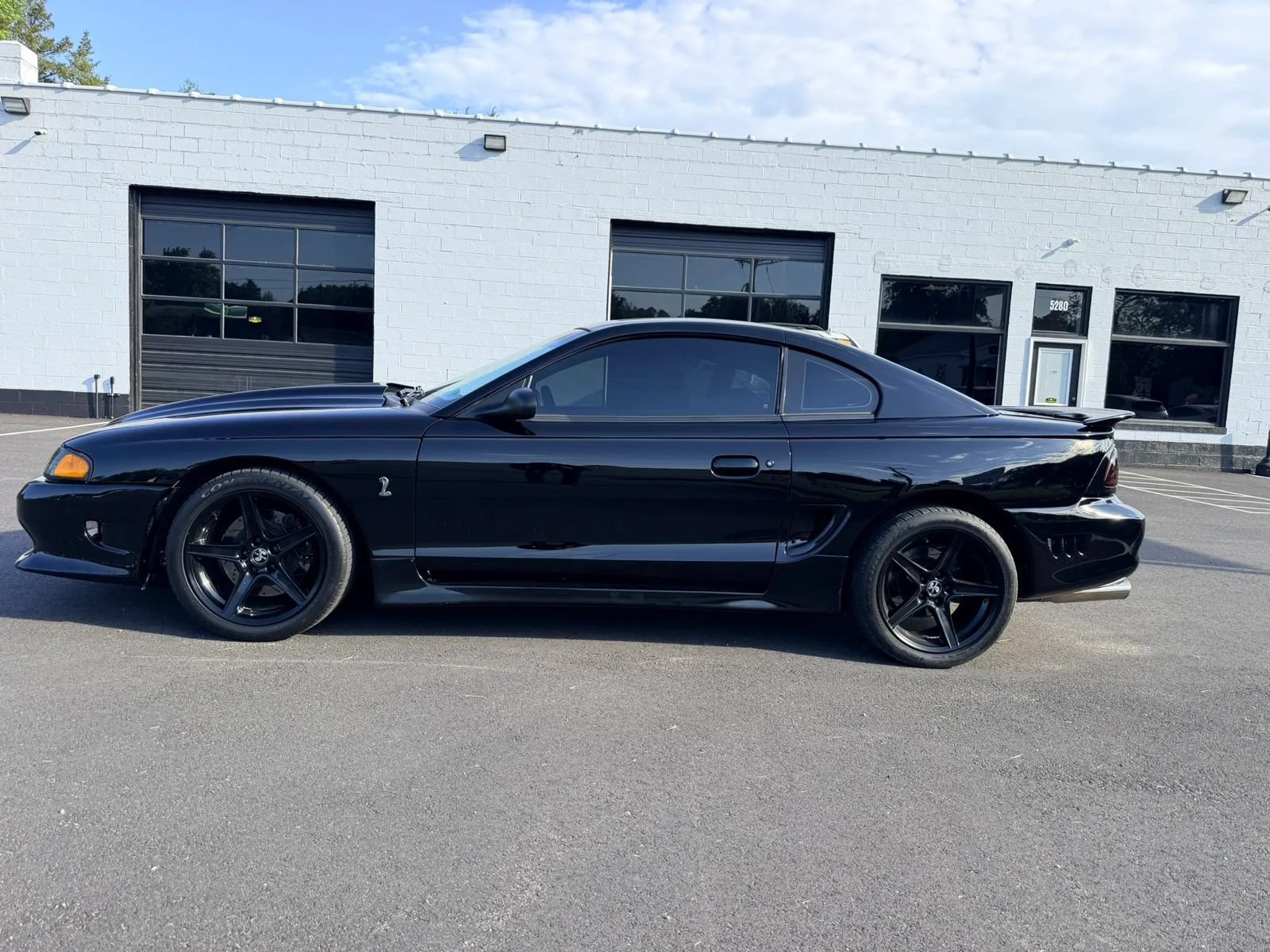 Used 1998 Ford Mustang Cobra RWD image 5