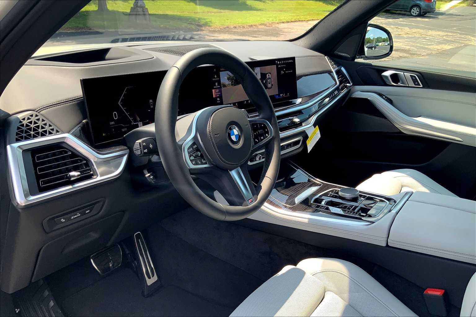 Certified 2026 BMW X5 sDrive40i w/ M Sport Package RWD image 7