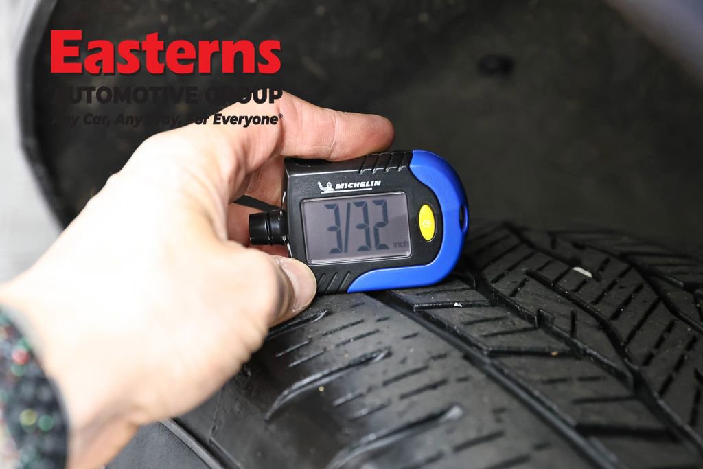 Used 2022 Chevrolet Tahoe LT w/ Luxury Package AWD/4WD image 33