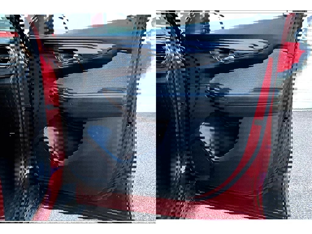 Used 2025 Chevrolet TrailBlazer LT image 19