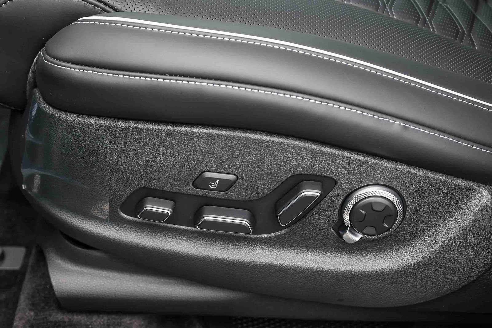 New 2026 Genesis GV80 3.5T e-SC AWD/4WD image 23